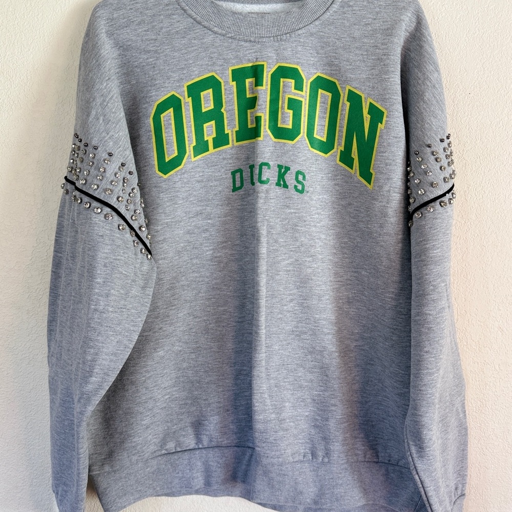 Women’s Gameday Couture Gray Oregon Sweatshirt with Studded Sleeves size Medium
